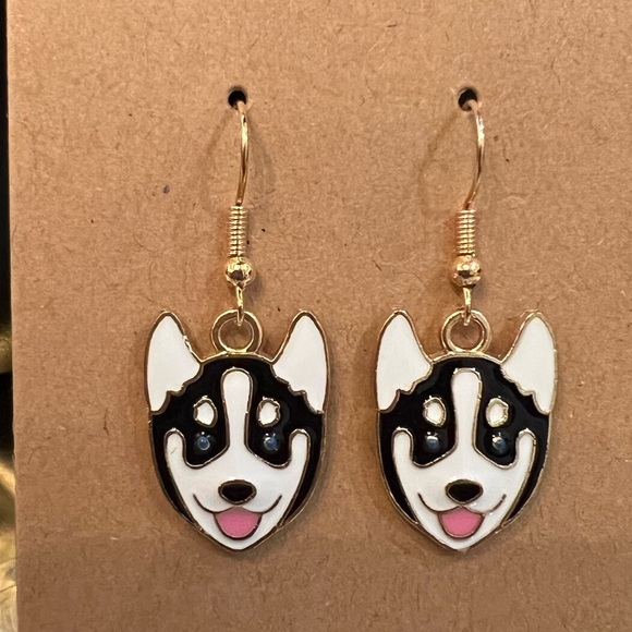 A Pair of Earrings Dog or Cat? - Picture 2 of 3